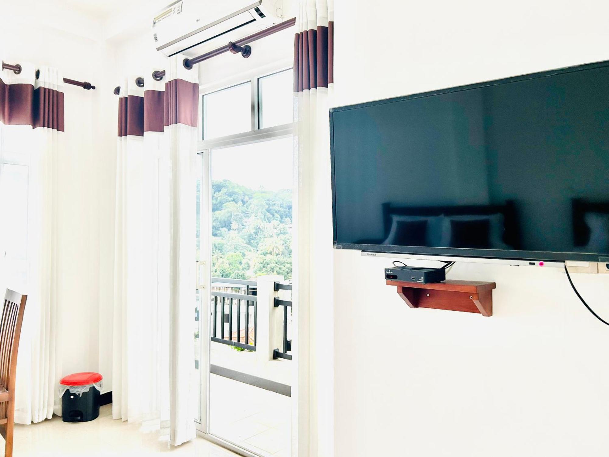 The Terrace แคนดี้ ภายนอก รูปภาพ